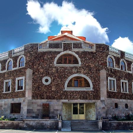 Amrots Hotel Vaykʼ Esterno foto
